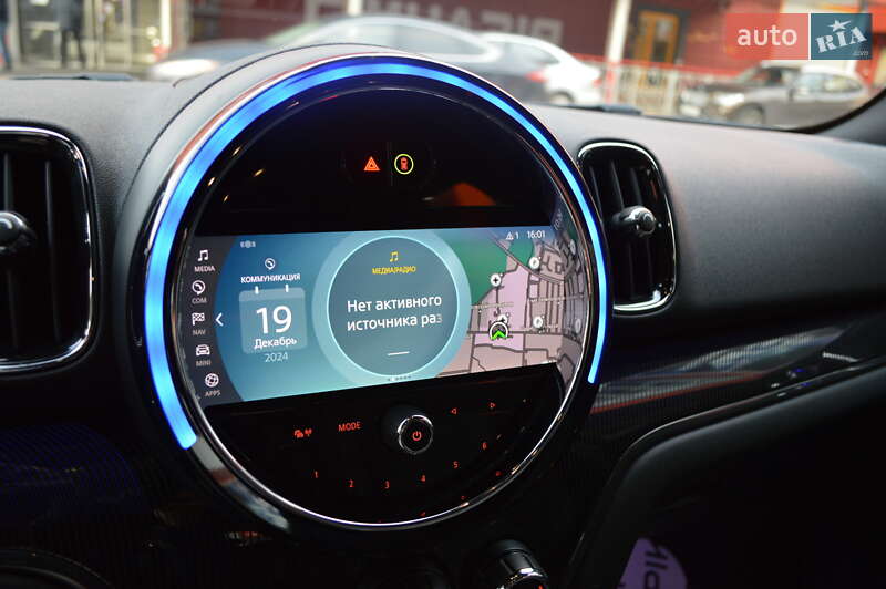 Хэтчбек MINI Countryman 2019 в Львове