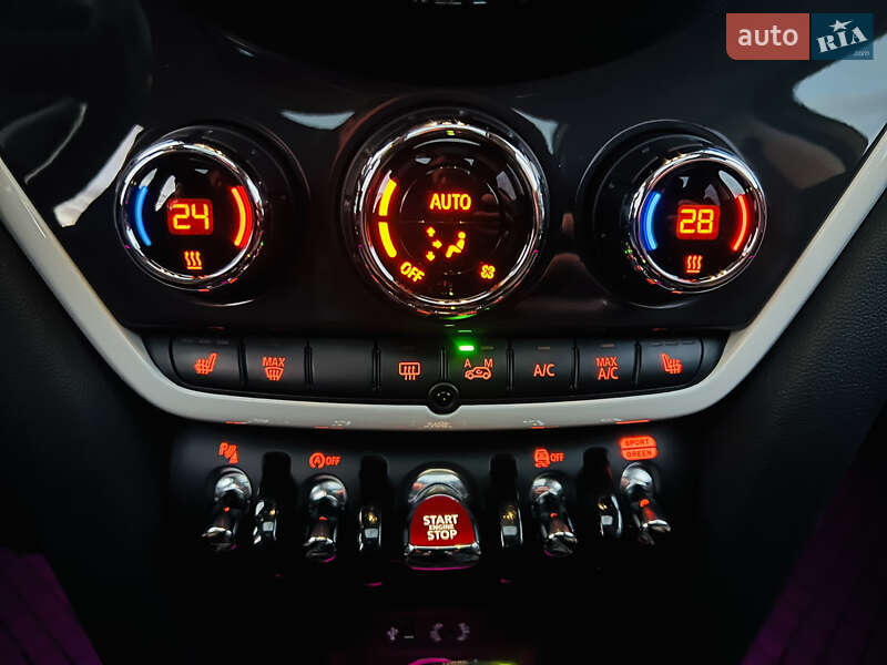 Хэтчбек MINI Countryman 2017 в Киеве