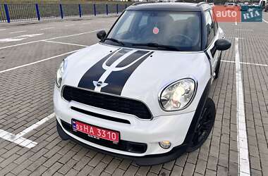 Хэтчбек MINI Countryman 2011 в Нововолынске