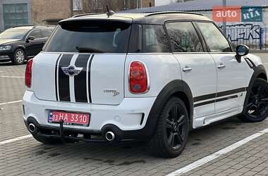 Хэтчбек MINI Countryman 2011 в Нововолынске