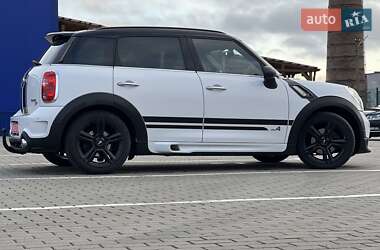 Хэтчбек MINI Countryman 2011 в Нововолынске