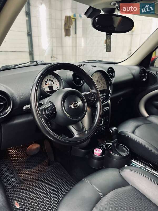 Хэтчбек MINI Countryman 2013 в Черкассах