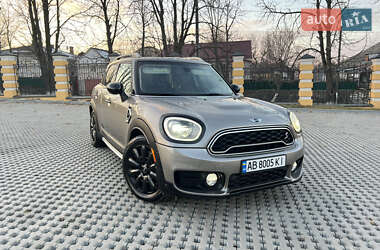 Хэтчбек MINI Countryman 2017 в Киеве