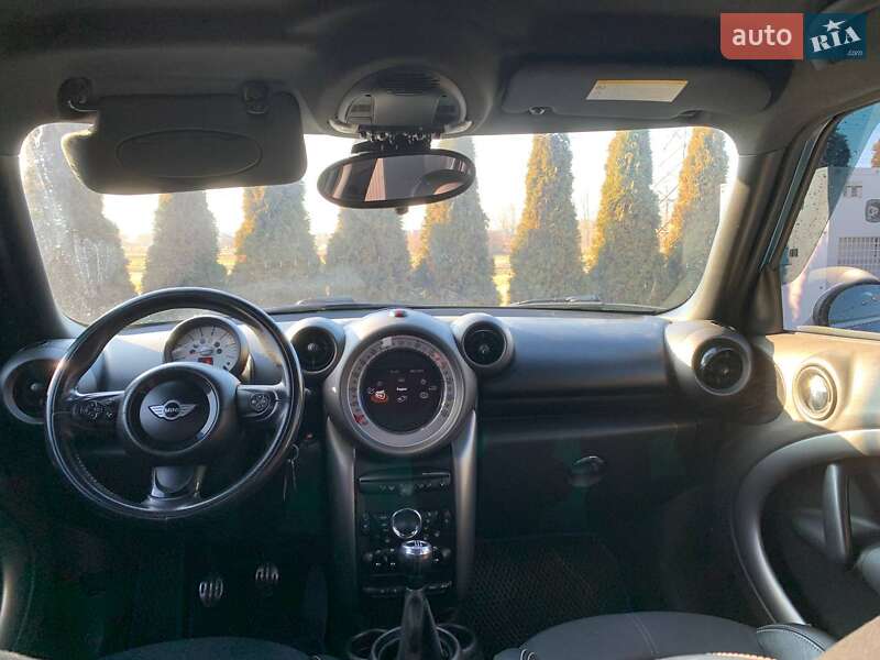 Хэтчбек MINI Countryman 2011 в Львове