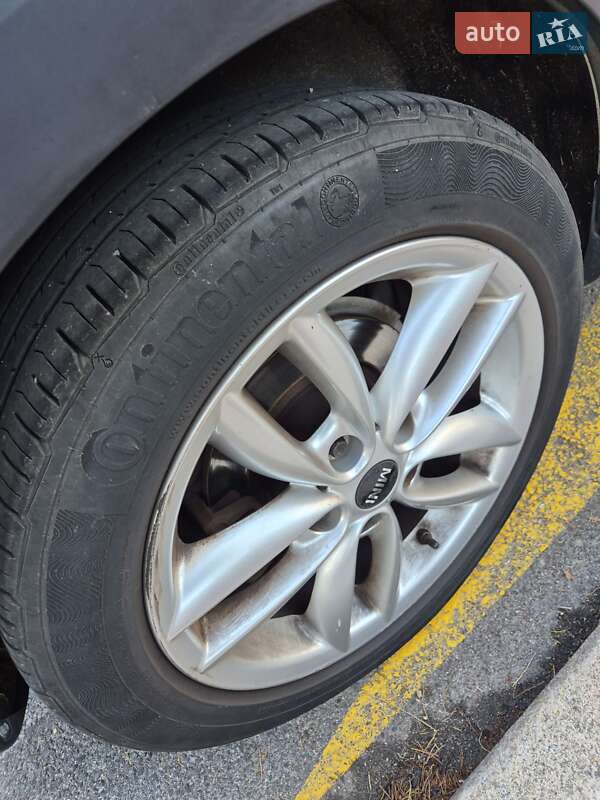 Хэтчбек MINI Countryman 2013 в Киеве