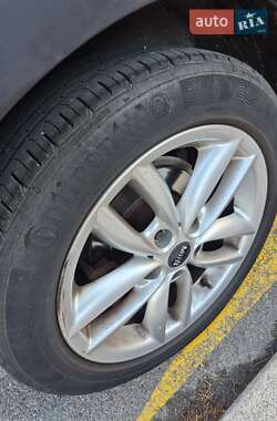 Хэтчбек MINI Countryman 2013 в 
