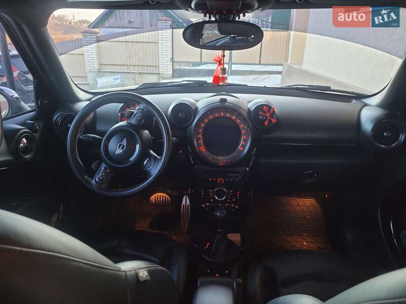 Внедорожник / Кроссовер MINI Countryman 2016 в Хмельницком