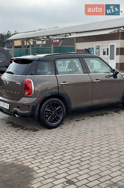 Хэтчбек MINI Countryman 2013 в Киеве