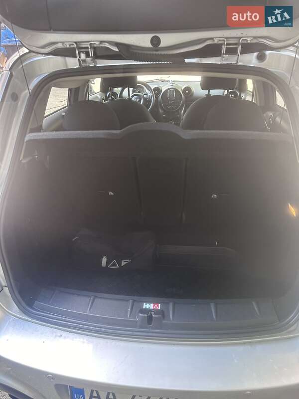 Внедорожник / Кроссовер MINI Countryman 2015 в Киеве фото 12 Внедорожник / Кроссовер MINI Countryman 2015 в Киеве