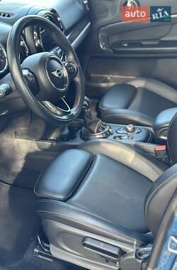 Хэтчбек MINI Countryman 2017 в 