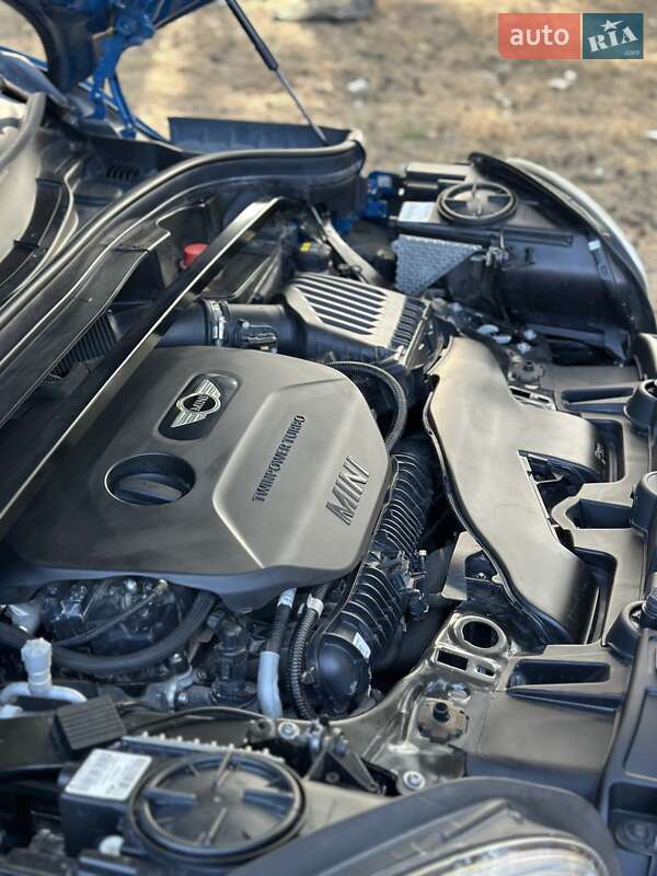 Хэтчбек MINI Countryman 2017 в Коростене