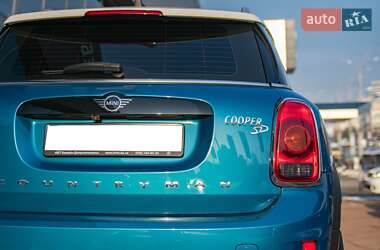 Хэтчбек MINI Countryman 2019 в Киеве