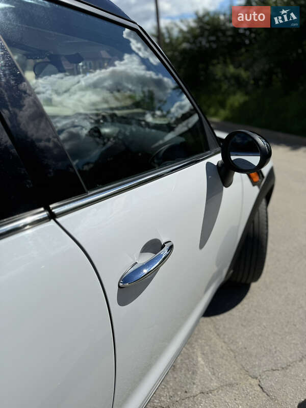 Внедорожник / Кроссовер MINI Countryman 2015 в Черновцах