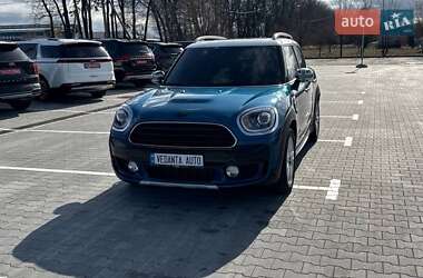 Хэтчбек MINI Countryman 2018 в 