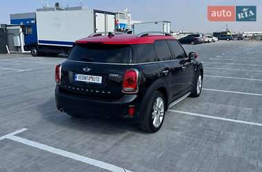 Хэтчбек MINI Countryman 2017 в 