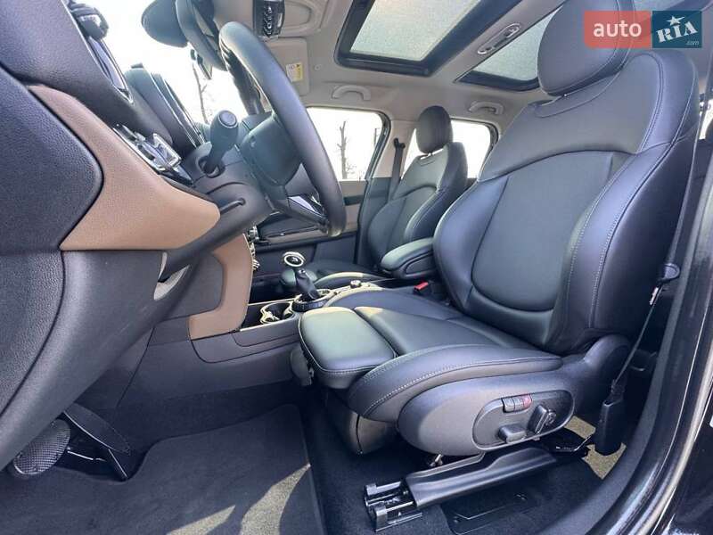 Хэтчбек MINI Countryman 2017 в Киеве