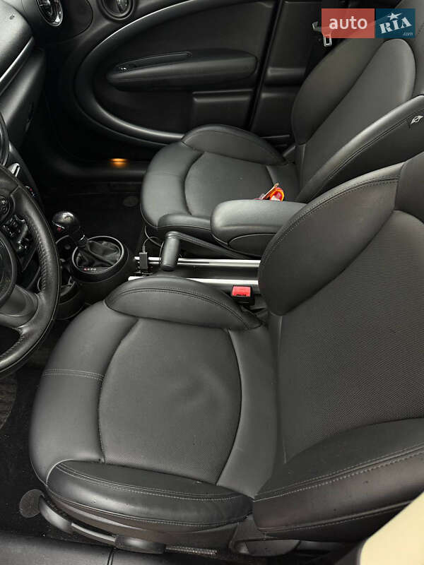 Позашляховик / Кросовер MINI Countryman 2014 в Львові фото 9 Позашляховик / Кросовер MINI Countryman 2014 в Львові