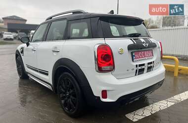 Хэтчбек MINI Countryman 2017 в 