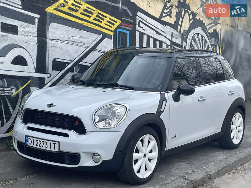Хэтчбек MINI Countryman 2011 в Киеве