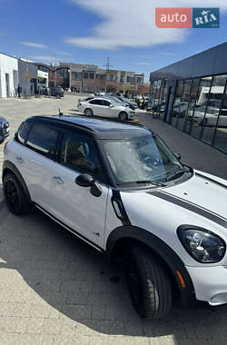 Позашляховик / Кросовер MINI Countryman 2015 в 