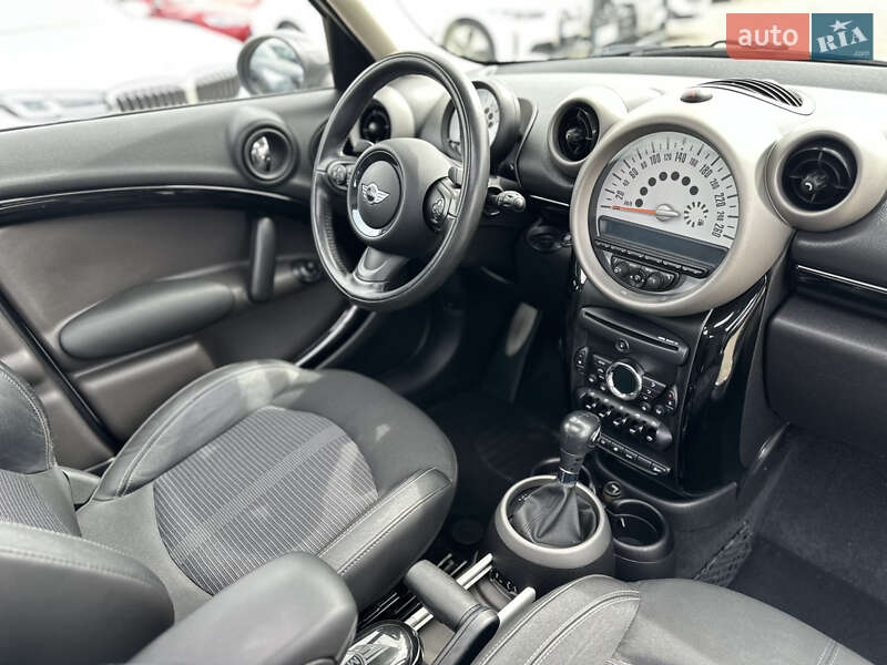 Хэтчбек MINI Countryman 2010 в Ивано-Франковске