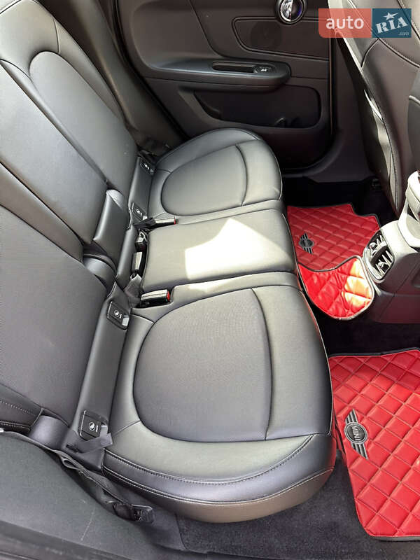 Хэтчбек MINI Countryman 2017 в Тернополе