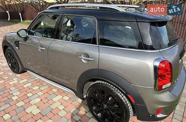 Хэтчбек MINI Countryman 2017 в 