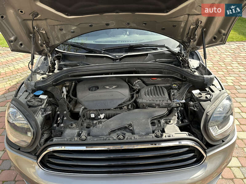 Хэтчбек MINI Countryman 2017 в Тернополе