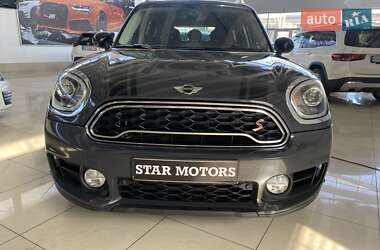 Хэтчбек MINI Countryman 2018 в 