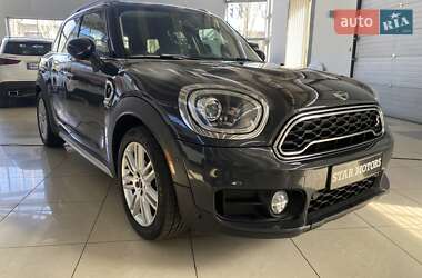 Хэтчбек MINI Countryman 2018 в 