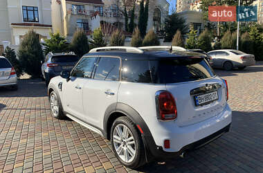 Хэтчбек MINI Countryman 2018 в 