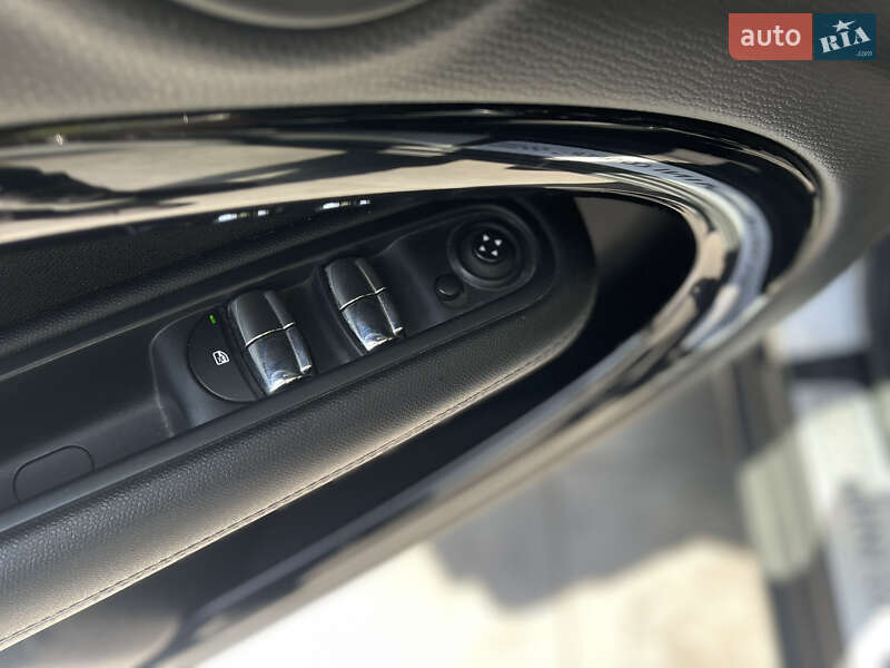 Хэтчбек MINI Countryman 2013 в Одессе