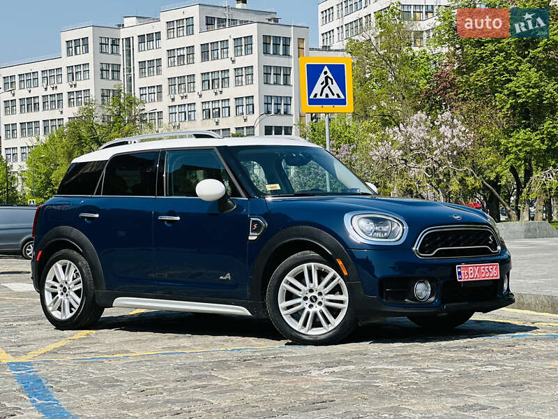 Хэтчбек MINI Countryman 2017 в Харькове