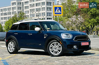 Хетчбек MINI Countryman 2017 в 