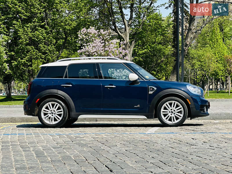 Хэтчбек MINI Countryman 2017 в Харькове