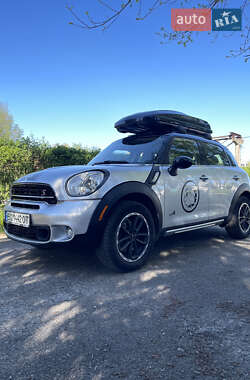 Внедорожник / Кроссовер MINI Countryman 2015 в 