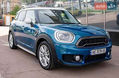 Хэтчбек MINI Countryman 2019 в Киеве