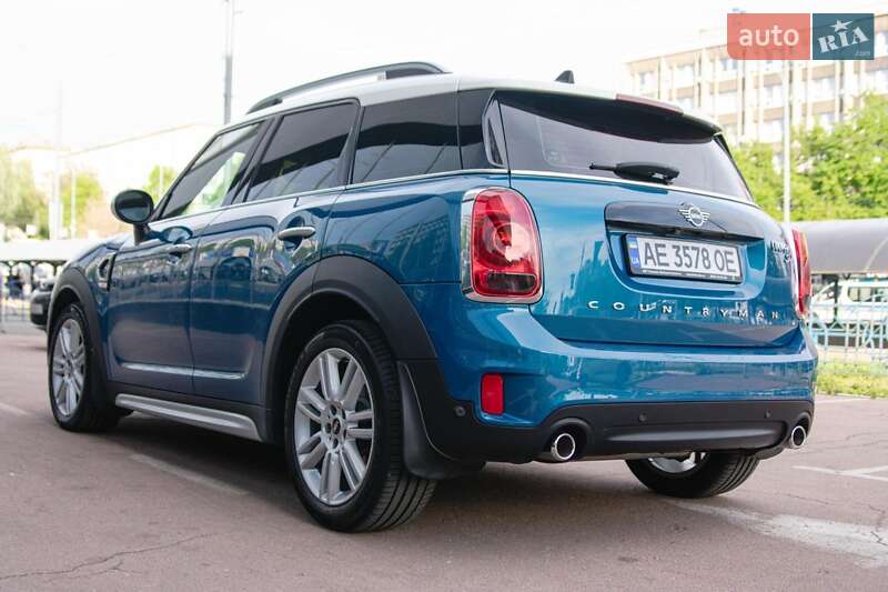 Хэтчбек MINI Countryman 2019 в Киеве