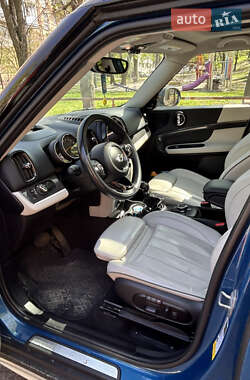 Хетчбек MINI Countryman 2017 в 