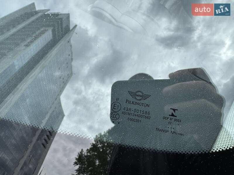 Хэтчбек MINI Countryman 2017 в Киеве