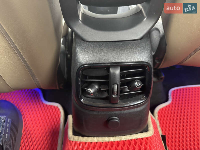 Хэтчбек MINI Countryman 2017 в Киеве