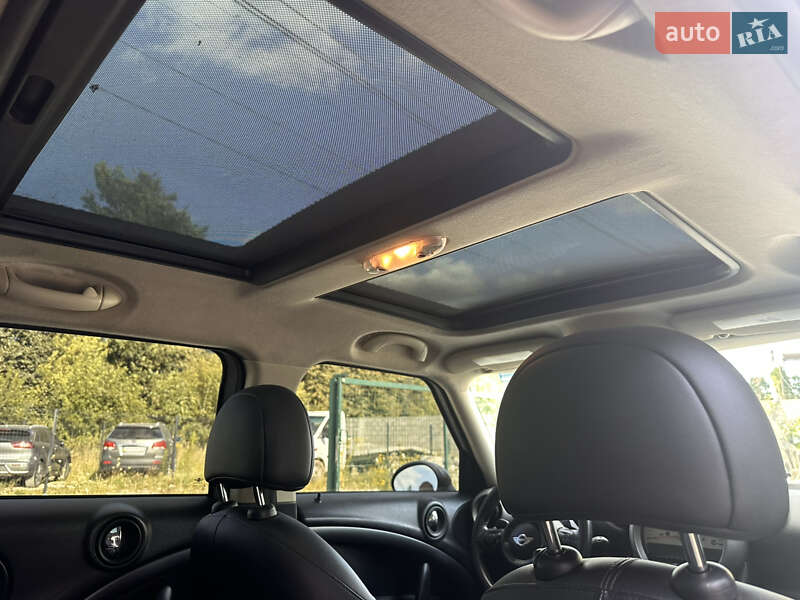 Хэтчбек MINI Countryman 2011 в Львове