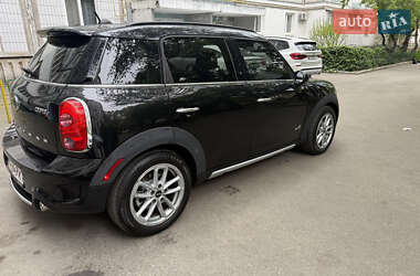 Внедорожник / Кроссовер MINI Countryman 2015 в 