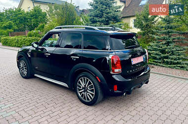 Хетчбек MINI Countryman 2017 в 