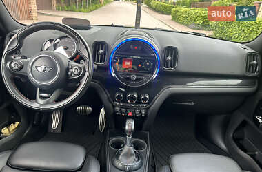 Хетчбек MINI Countryman 2017 в 