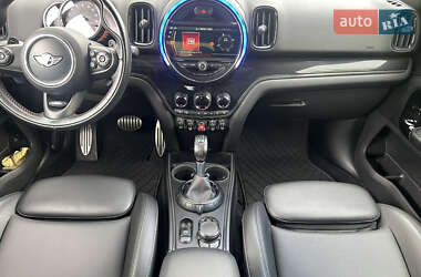 Хетчбек MINI Countryman 2017 в 