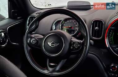Хэтчбек MINI Countryman 2017 в 