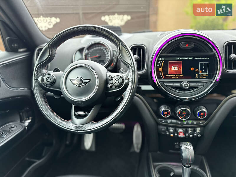 Хэтчбек MINI Countryman 2019 в Черновцах