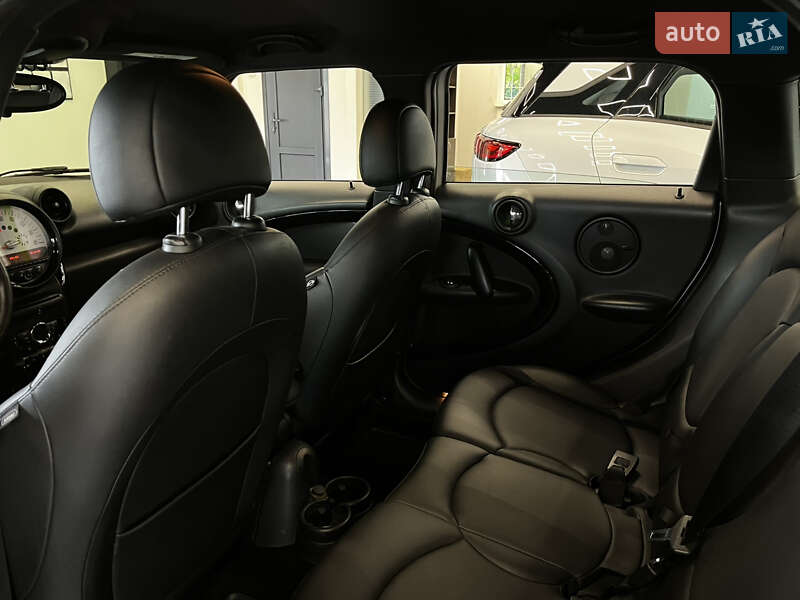 Хэтчбек MINI Countryman 2013 в Одессе