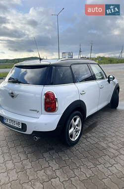 Хэтчбек MINI Countryman 2011 в 